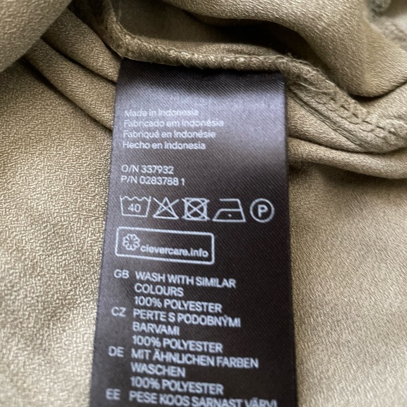 Forest Green Blouse - Picture 4 of 6